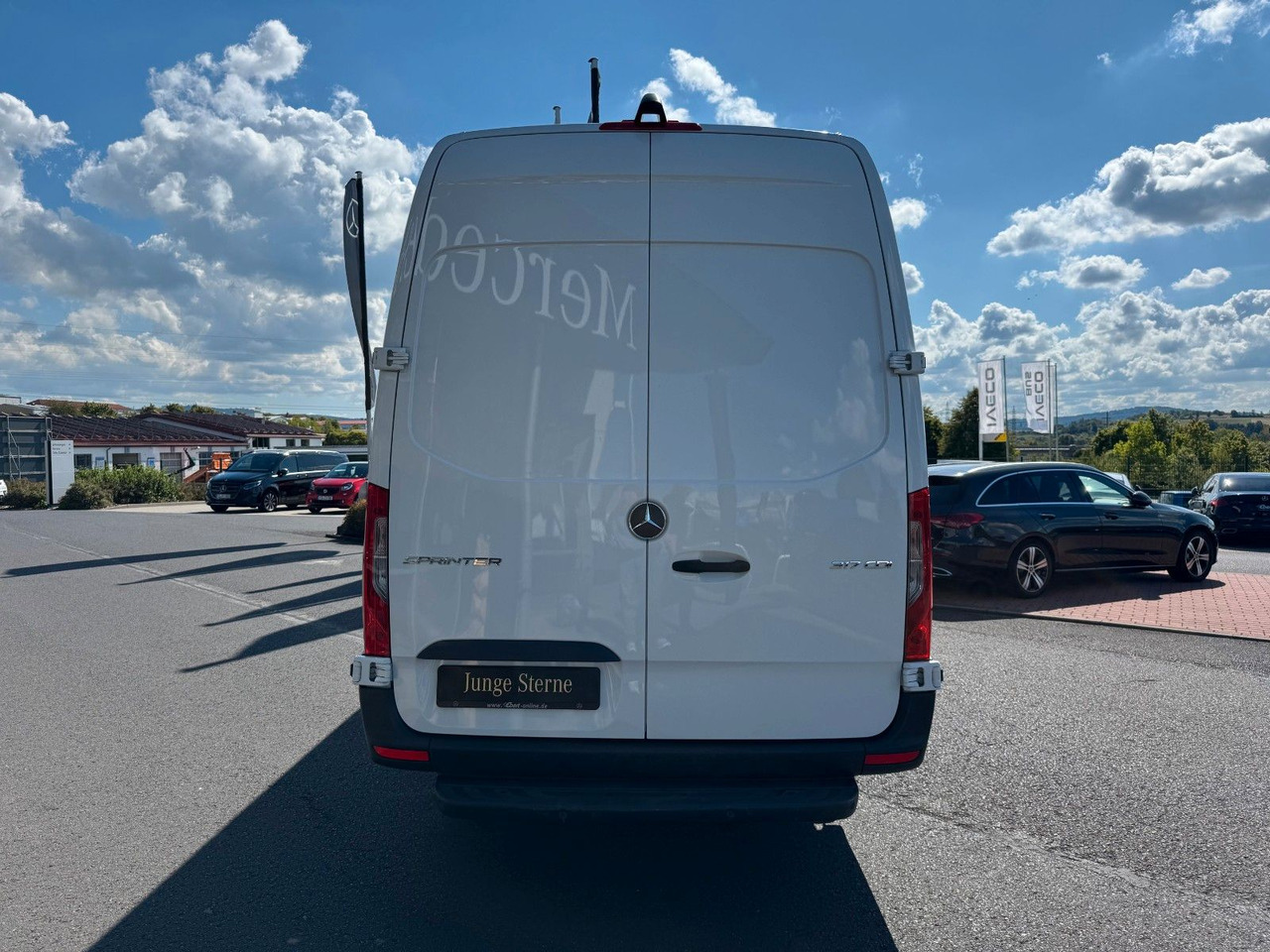 Mercedes-Benz Sprinter 317 CDI 4325 Klima 360 SHZ Schwing - Panel van: picture 5 Mercedes-Benz Sprinter 317 CDI 4325 Klima 360 SHZ Schwing - Panel van: picture 5
