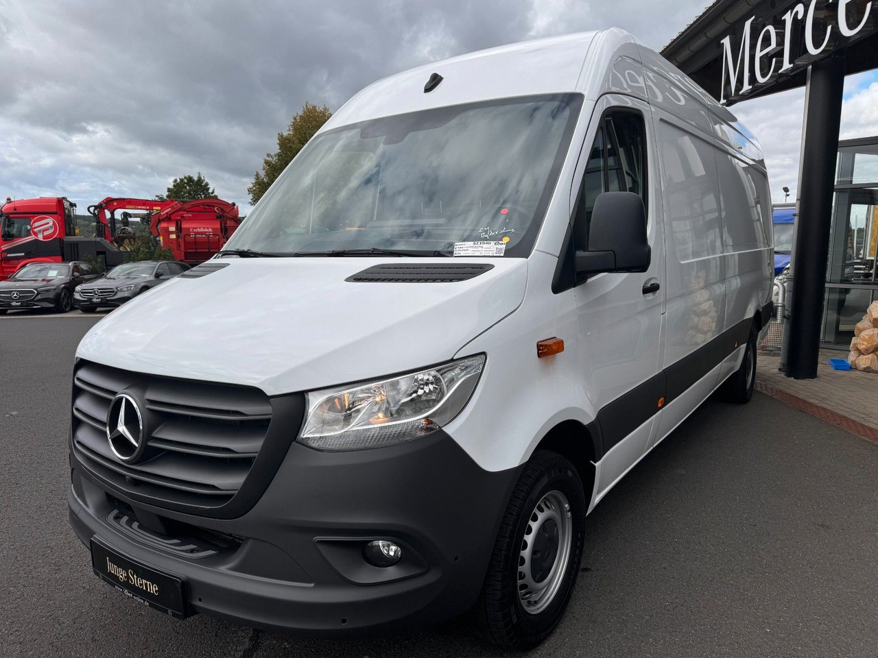 Mercedes-Benz Sprinter 317 CDI 4325 Klima 360 SHZ Schwing - Panel van: picture 3 Mercedes-Benz Sprinter 317 CDI 4325 Klima 360 SHZ Schwing - Panel van: picture 3