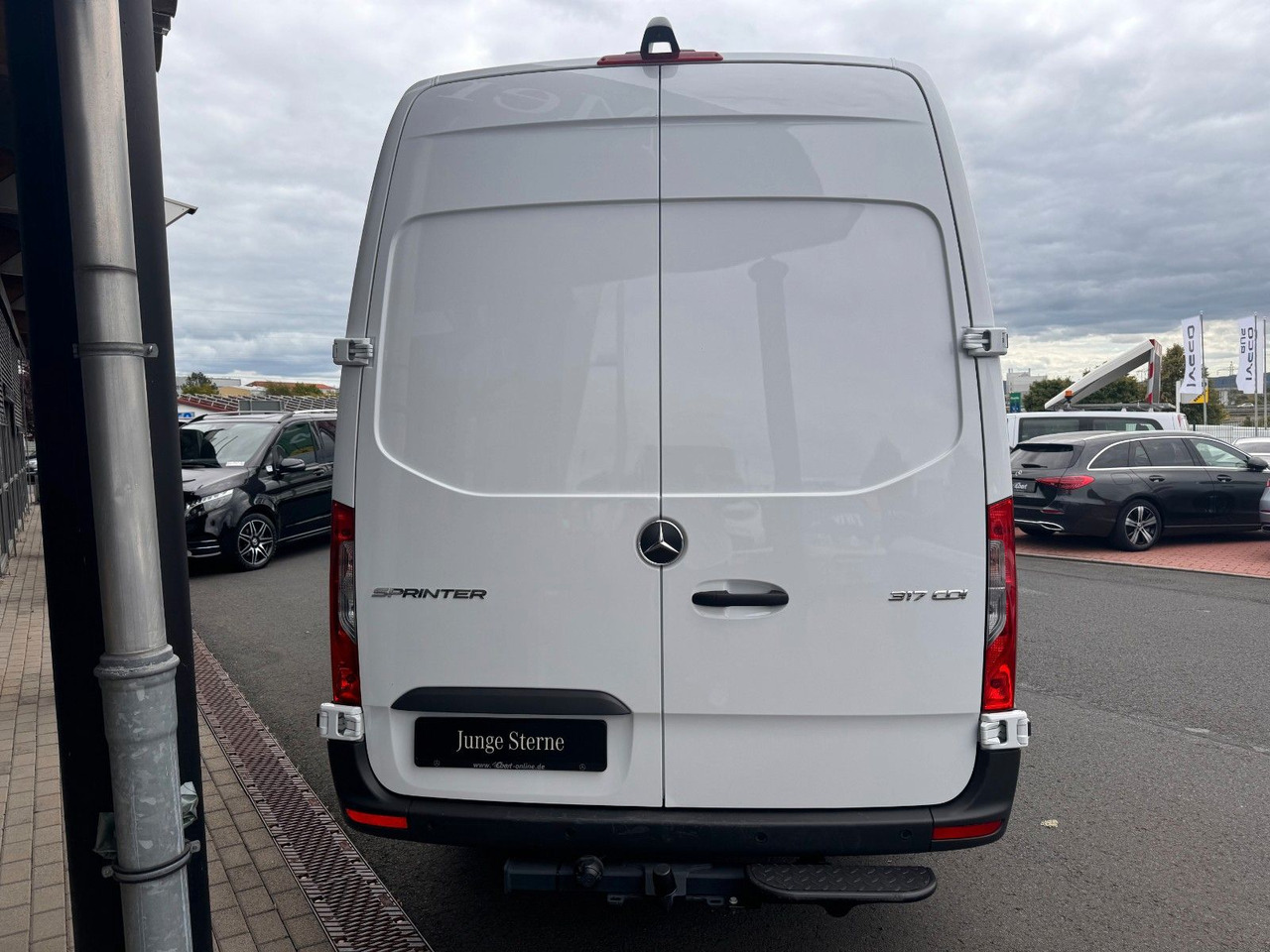 Mercedes-Benz Sprinter 317 CDI 9G 4325 Klima AHK Kamera - Panel van: picture 5 Mercedes-Benz Sprinter 317 CDI 9G 4325 Klima AHK Kamera - Panel van: picture 5