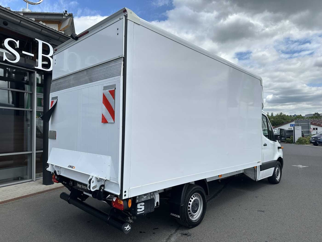 Mercedes-Benz Sprinter 317 CDI Koffer Dachspoiler Kamera - Box van: picture 4 Mercedes-Benz Sprinter 317 CDI Koffer Dachspoiler Kamera - Box van: picture 4
