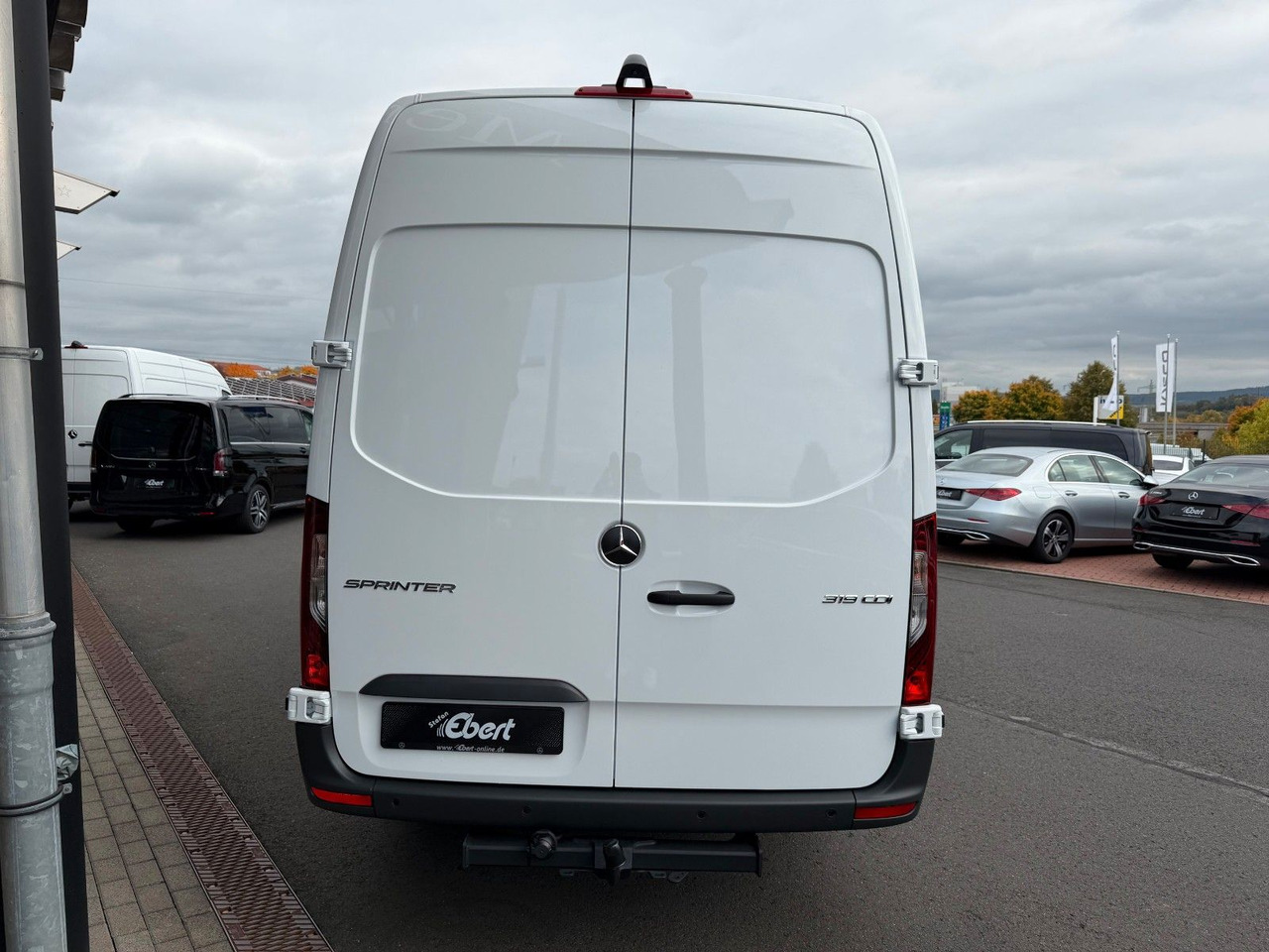 Mercedes-Benz Sprinter 319 CDI 4325 DISTRONIC Klima AHK - Panel van: picture 5 Mercedes-Benz Sprinter 319 CDI 4325 DISTRONIC Klima AHK - Panel van: picture 5