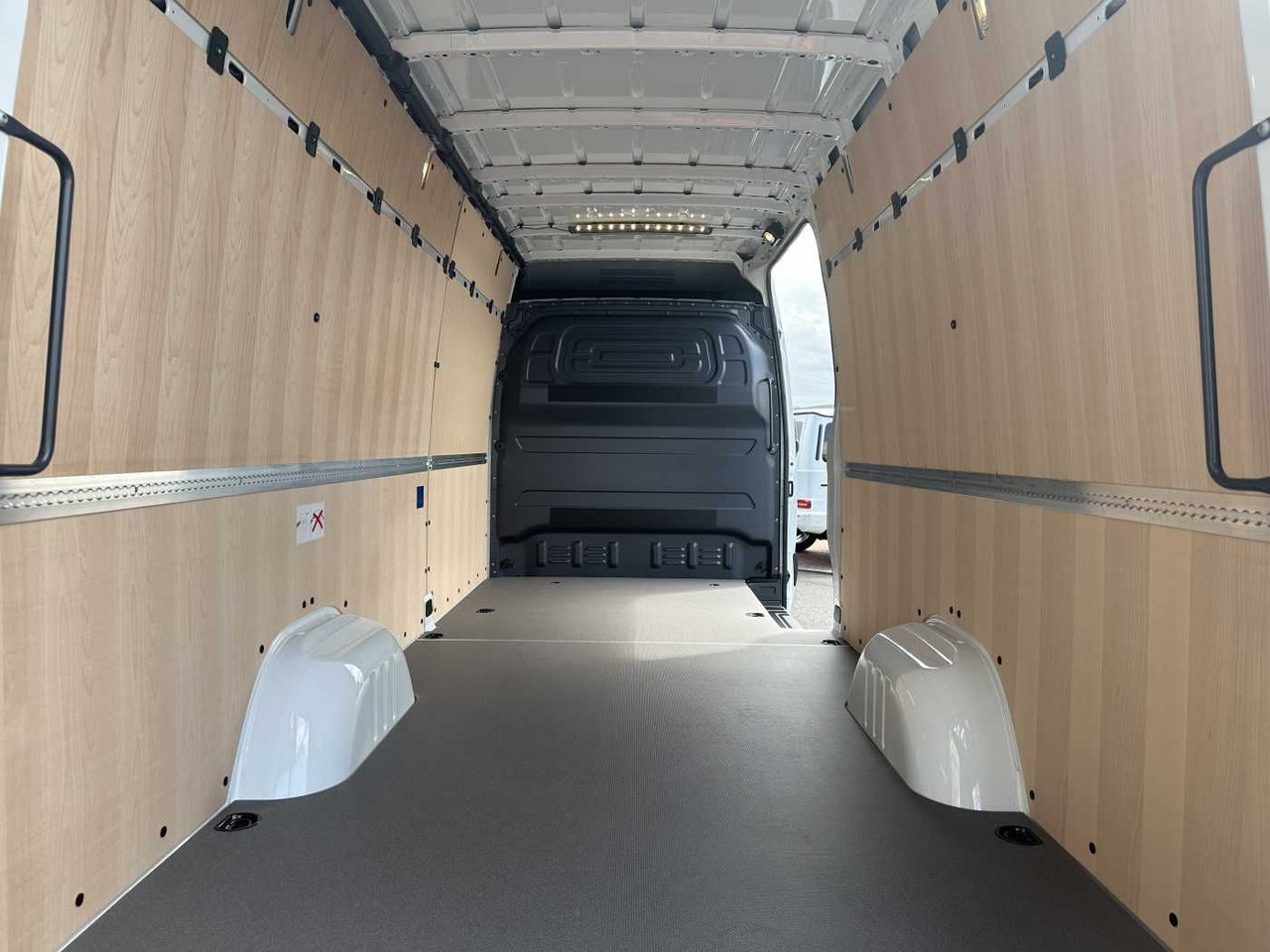 Panel van Mercedes-Benz Sprinter 319 CDI 4x4 4325 Kamera LED SHZ MBUX: picture 7