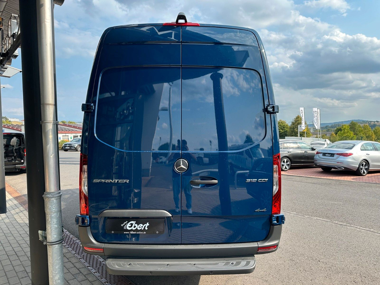 Mercedes-Benz Sprinter 319 CDI 4x4 4325 Klima LED MBUX Kamera - Panel van: picture 4 Mercedes-Benz Sprinter 319 CDI 4x4 4325 Klima LED MBUX Kamera - Panel van: picture 4