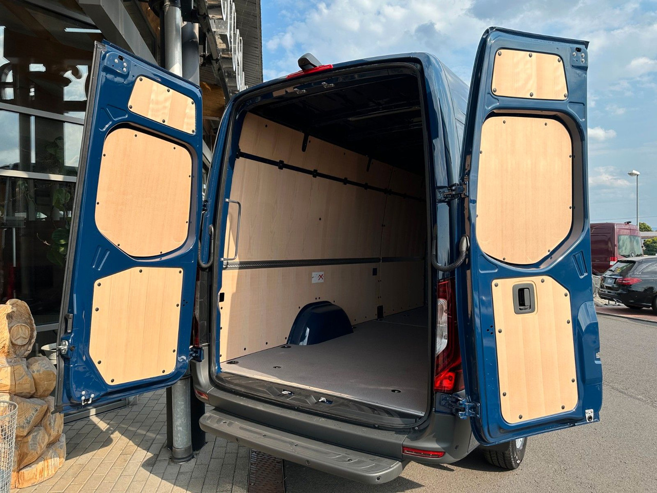 Mercedes-Benz Sprinter 319 CDI 4x4 4325 Klima LED MBUX Kamera - Panel van: picture 5 Mercedes-Benz Sprinter 319 CDI 4x4 4325 Klima LED MBUX Kamera - Panel van: picture 5