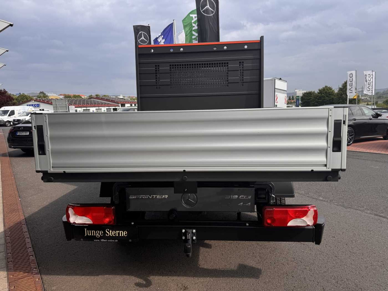 Mercedes-Benz Sprinter 319 CDI 4x4 DoKa AHK3,5 Klima Kamera - Flatbed van, Combi van: picture 5 Mercedes-Benz Sprinter 319 CDI 4x4 DoKa AHK3,5 Klima Kamera - Flatbed van, Combi van: picture 5