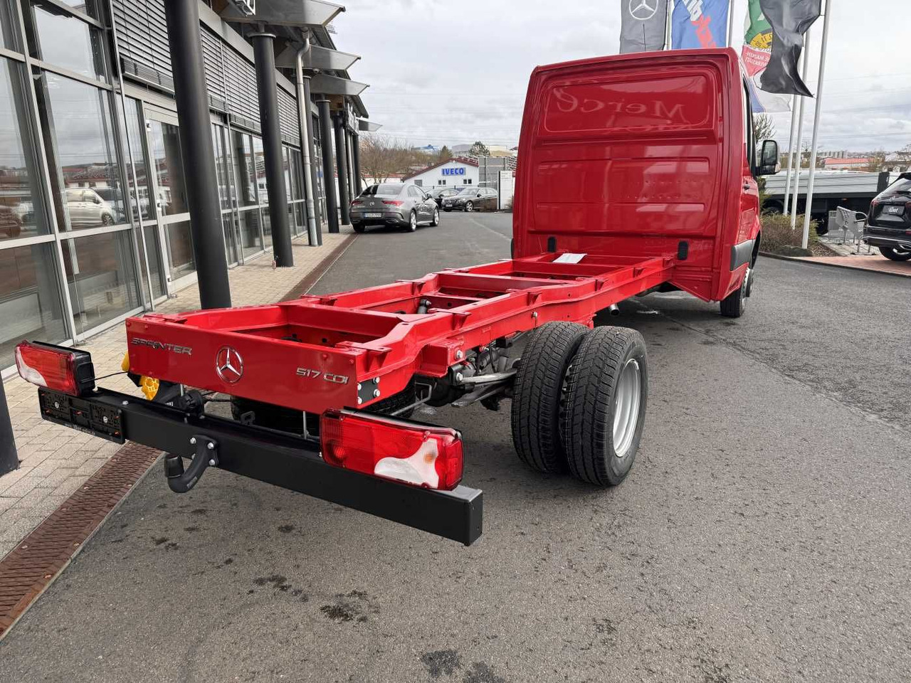 Mercedes-Benz Sprinter 517 CDI 4325 Fahrgestell AHK3,5 5.500kg - Cab chassis truck: picture 4 Mercedes-Benz Sprinter 517 CDI 4325 Fahrgestell AHK3,5 5.500kg - Cab chassis truck: picture 4