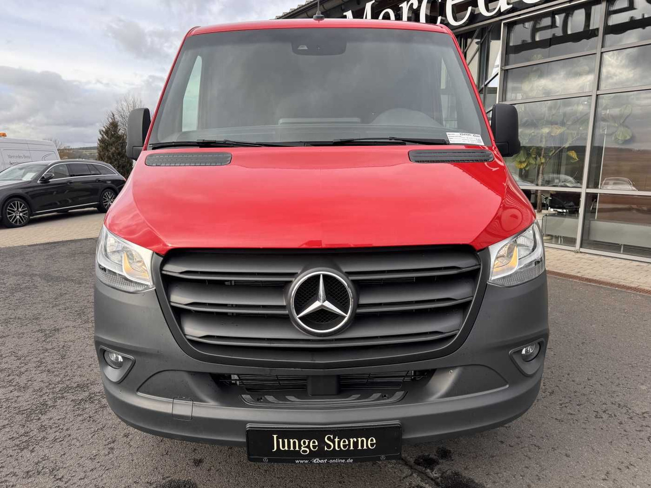 Mercedes-Benz Sprinter 517 CDI 4325 Fahrgestell AHK3,5 5.500kg - Cab chassis truck: picture 2 Mercedes-Benz Sprinter 517 CDI 4325 Fahrgestell AHK3,5 5.500kg - Cab chassis truck: picture 2
