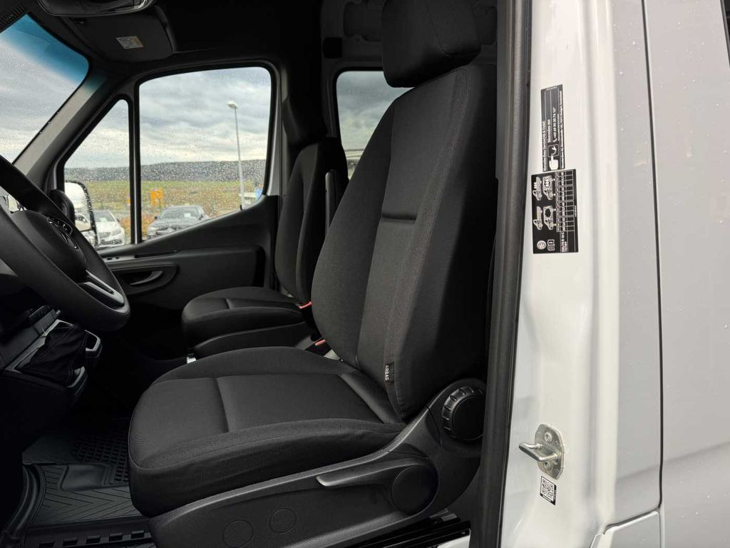 Panel van Mercedes-Benz Sprinter 517 CDI 4325 Kamera MBUX Klima: picture 8