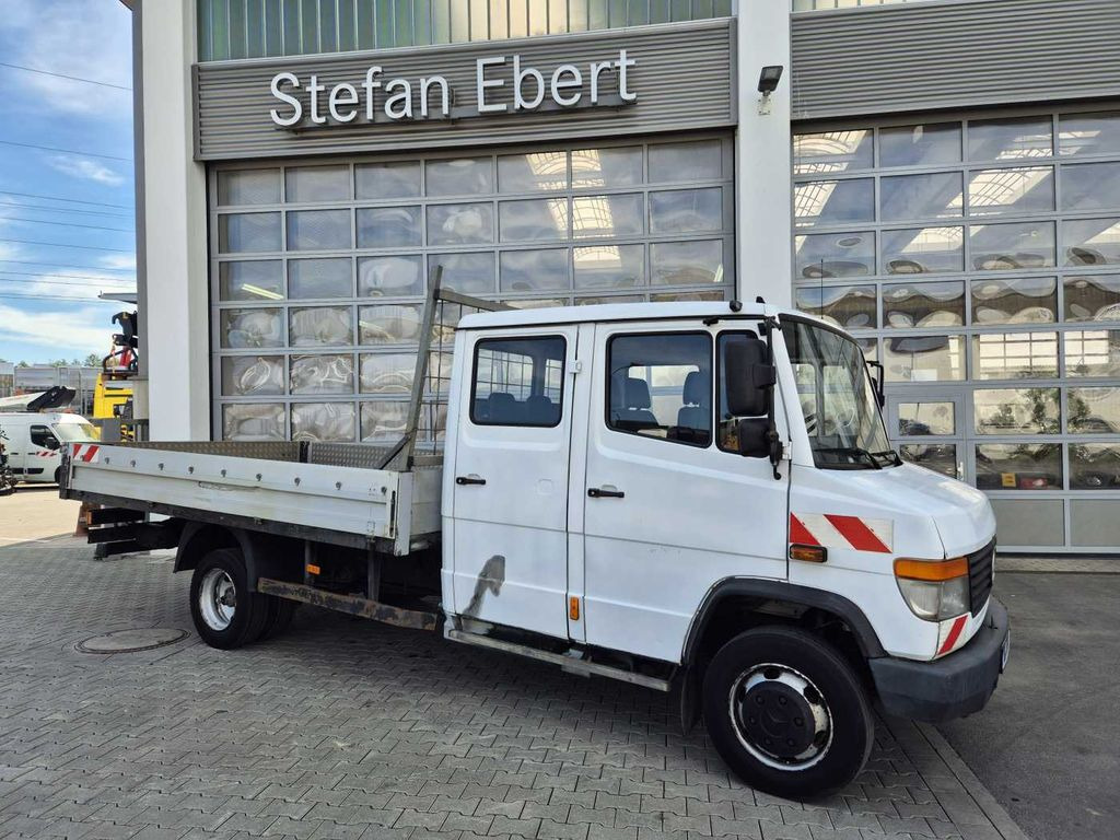 Mercedes-Benz Vario 816 DK DoKa 4x2 Pritsche 2x AHK - Flatbed van, Combi van: picture 4 Mercedes-Benz Vario 816 DK DoKa 4x2 Pritsche 2x AHK - Flatbed van, Combi van: picture 4