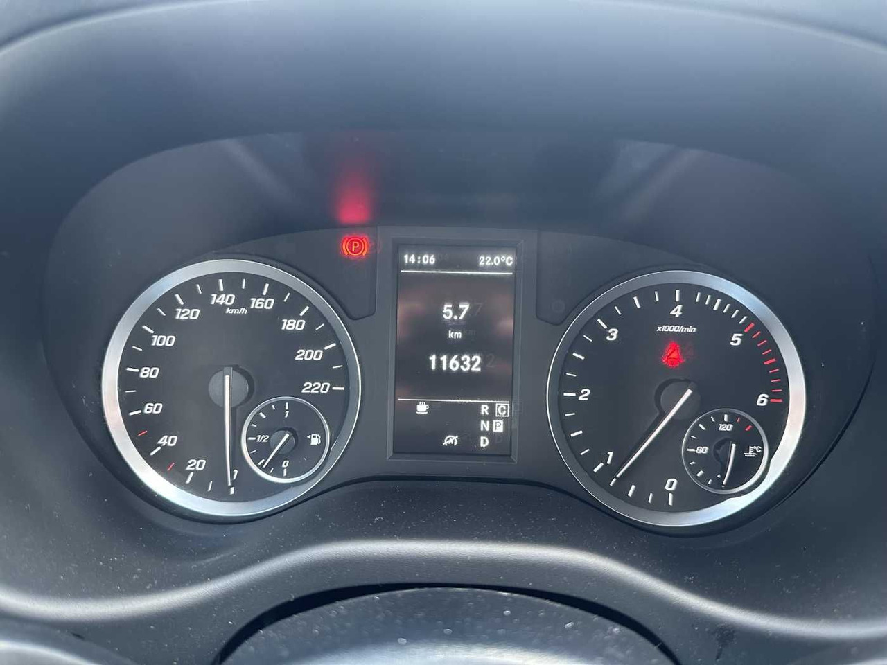Small van Mercedes-Benz Vito 116 CDI 3430 9G Klima Kamera Navi SHZ Tempo: picture 11