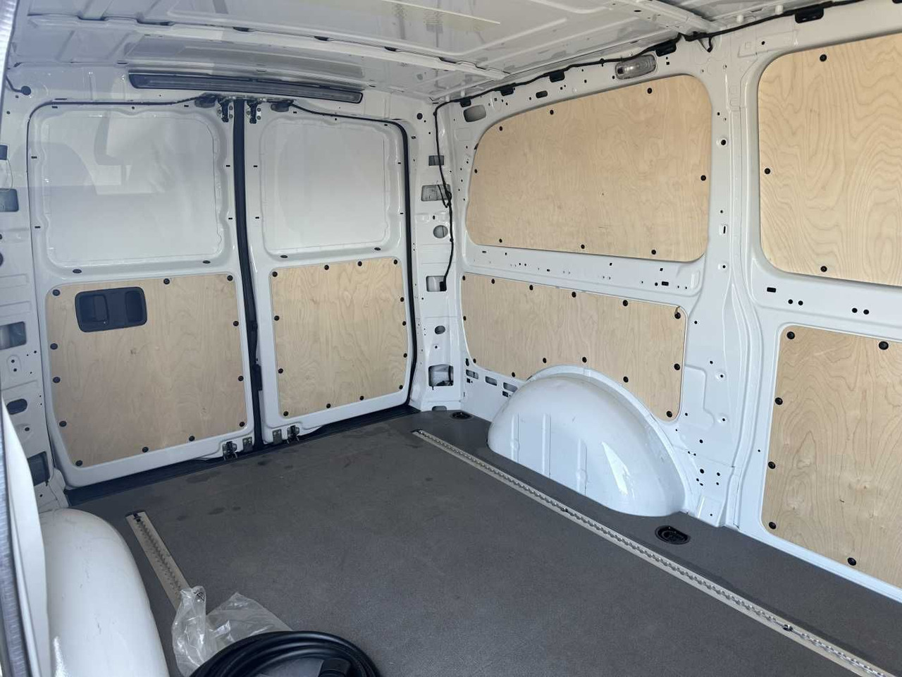 Small van, Electric van Mercedes-Benz eVito 112 Klima Kamera Navi SHZ Tempomat: picture 8