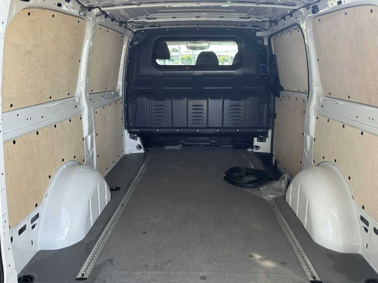 Small van, Electric van Mercedes-Benz eVito 112 Klima Kamera Navi SHZ Tempomat: picture 7