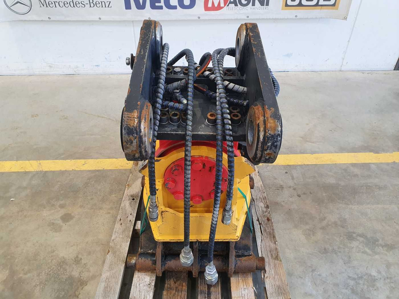 Rädlinger Schwenkrotator CAT M318 / CW 40 / 2016 - Other machinery: picture 2 Rädlinger Schwenkrotator CAT M318 / CW 40 / 2016 - Other machinery: picture 2