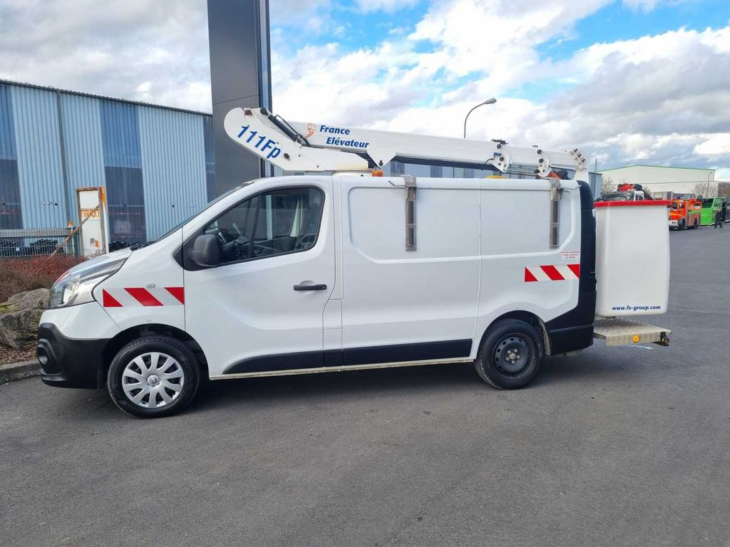Renault Trafic dCi 120 L1H1 / France Elavateur 10,6m - Truck mounted aerial platform, Van: picture 4 Renault Trafic dCi 120 L1H1 / France Elavateur 10,6m - Truck mounted aerial platform, Van: picture 4
