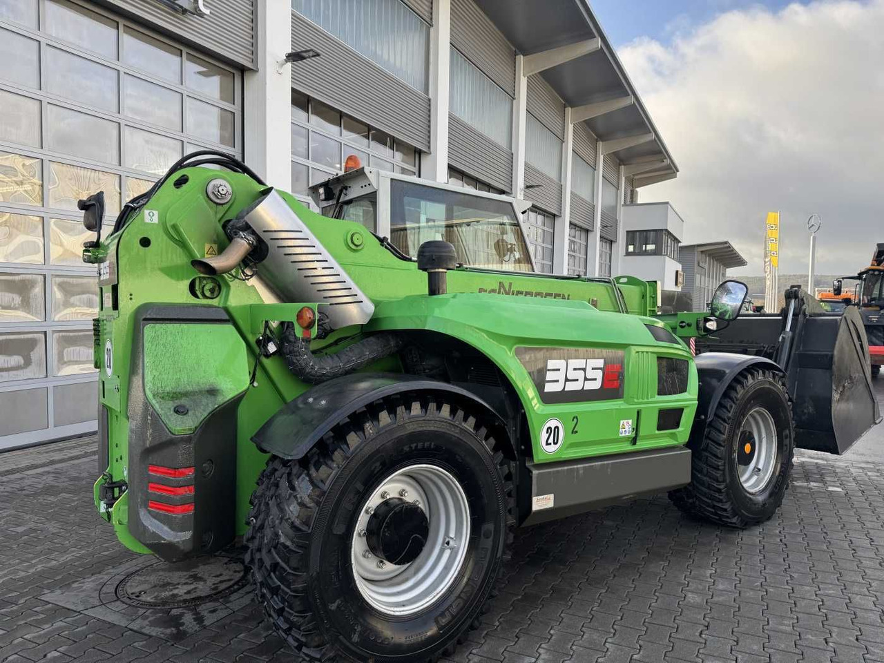 Sennebogen 355 E / Greifschaufel / nur 2.260h! - Wheel loader: picture 3 Sennebogen 355 E / Greifschaufel / nur 2.260h! - Wheel loader: picture 3