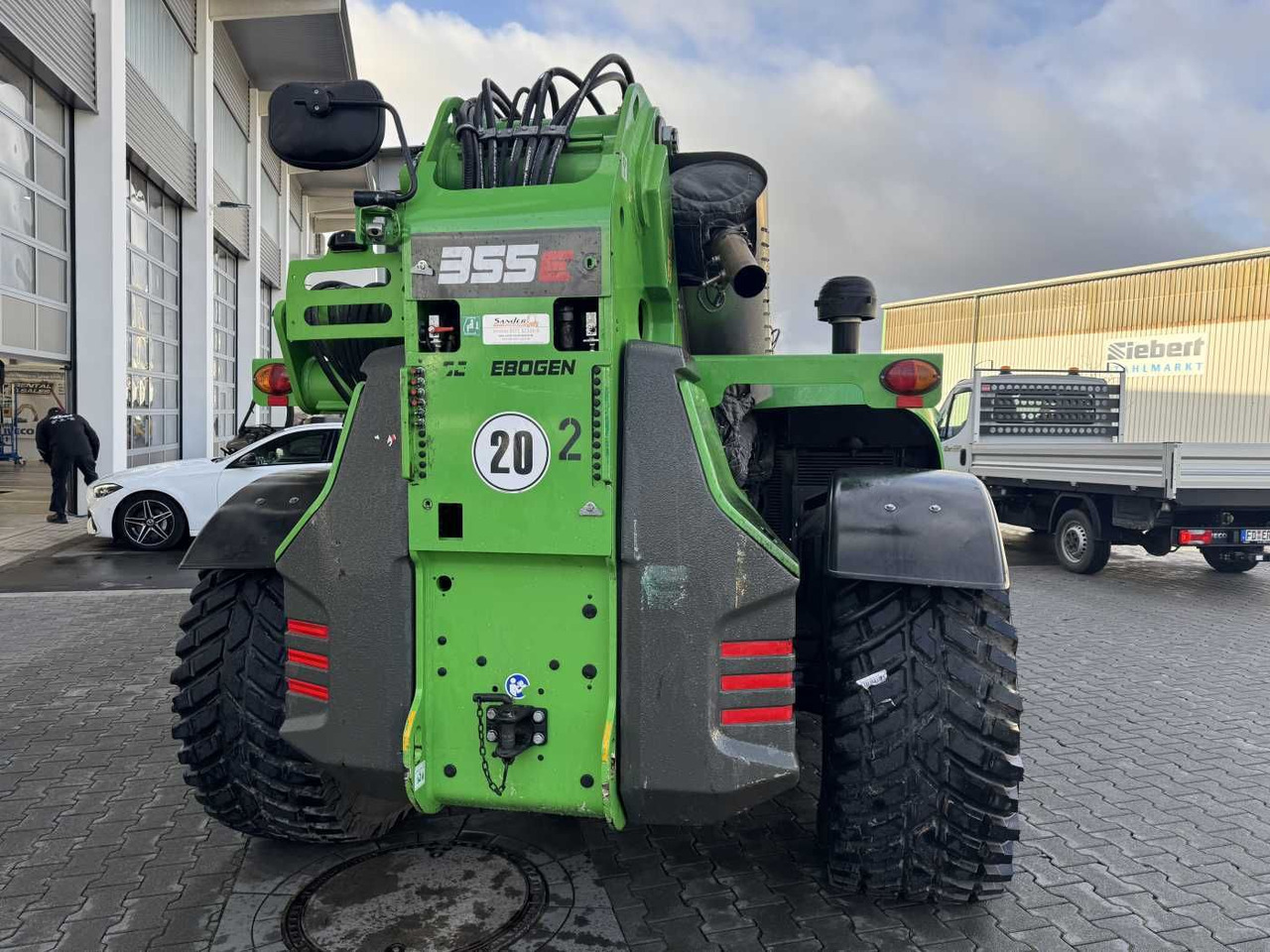 Sennebogen 355 E / Greifschaufel / nur 2.260h! - Wheel loader: picture 4 Sennebogen 355 E / Greifschaufel / nur 2.260h! - Wheel loader: picture 4