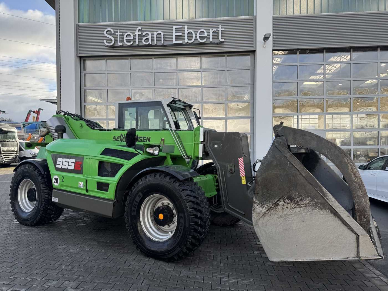 Sennebogen 355 E / Greifschaufel / nur 2.260h! - Wheel loader: picture 1 Sennebogen 355 E / Greifschaufel / nur 2.260h! - Wheel loader: picture 1