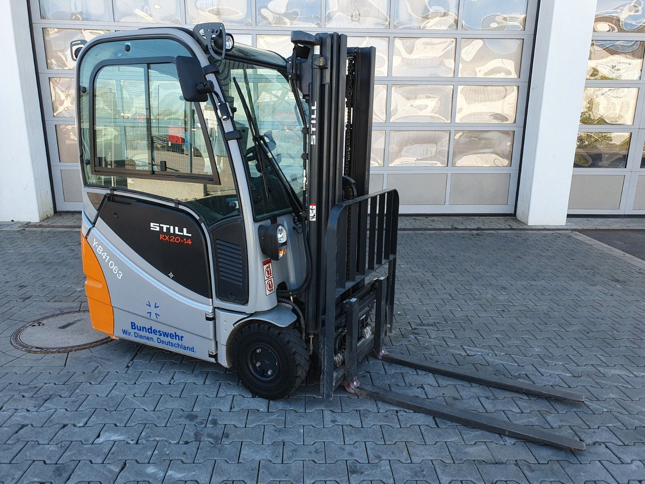 Still RX 20-14 / Triplex: 4,3m / nur 157h! / 2024 - Electric forklift: picture 2 Still RX 20-14 / Triplex: 4,3m / nur 157h! / 2024 - Electric forklift: picture 2