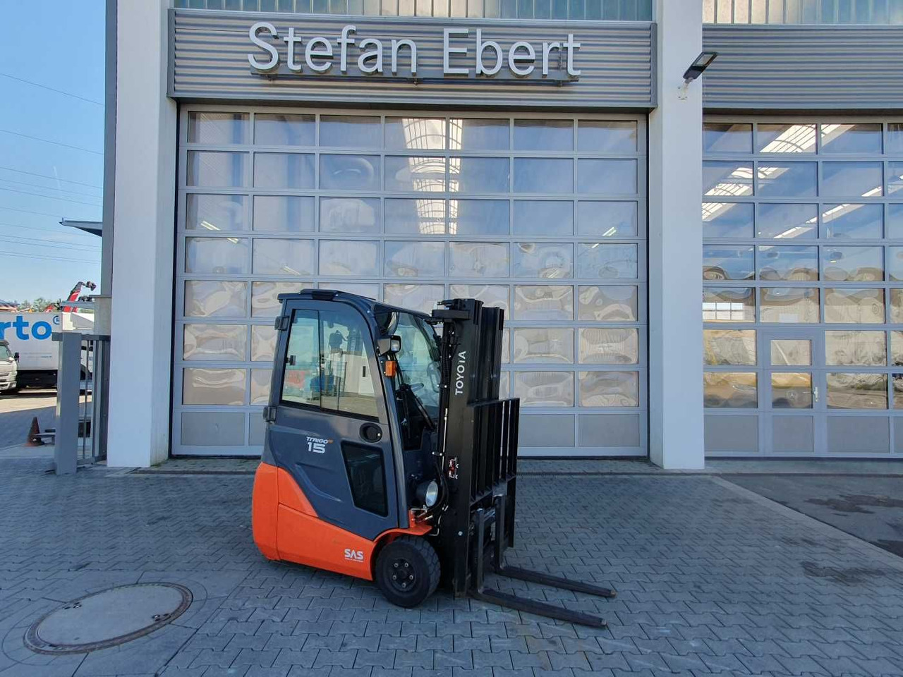 Toyota 8FBET15 / Triplex: 4.30m / nur 3.489h! / 2022 - Electric forklift: picture 1 Toyota 8FBET15 / Triplex: 4.30m / nur 3.489h! / 2022 - Electric forklift: picture 1