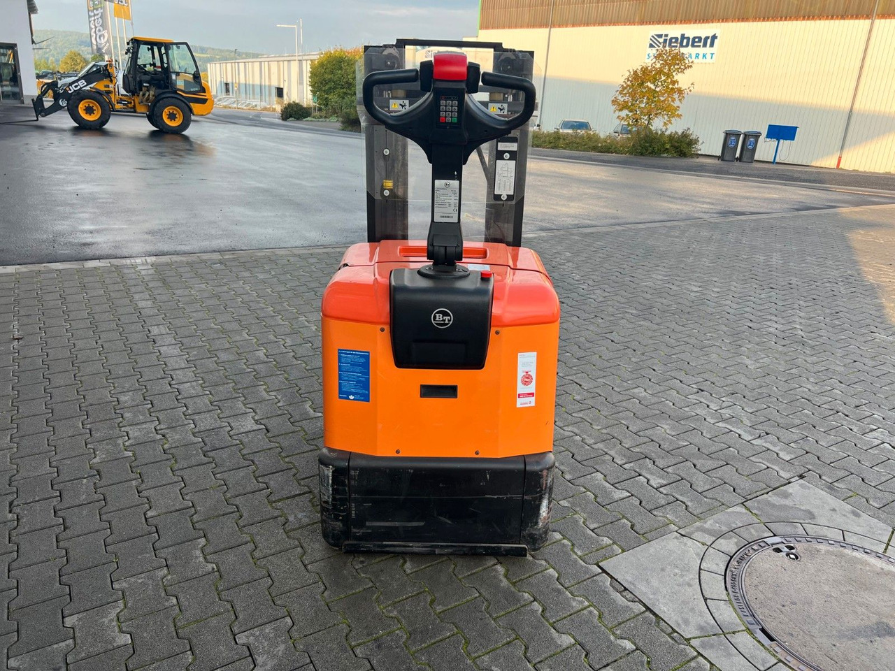 Toyota SPE 125 L / nur 382h ! / Hochhubwagen / 3.350mm - Stacker: picture 5 Toyota SPE 125 L / nur 382h ! / Hochhubwagen / 3.350mm - Stacker: picture 5