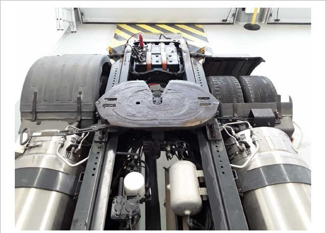 Iveco AS440S40T/P NG LNG Erdgas Intarder Iveco AS440S40T/P NG LNG Erdgas Intarder - Tractor unit: picture 4 Iveco AS440S40T/P NG LNG Erdgas Intarder Iveco AS440S40T/P NG LNG Erdgas Intarder - Tractor unit: picture 4