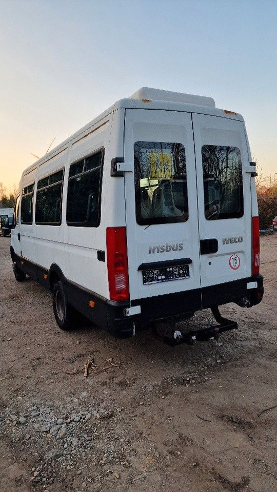 Iveco Daily 3.0 lit. Motor - Minibus, Passenger van: picture 4 Iveco Daily 3.0 lit. Motor - Minibus, Passenger van: picture 4