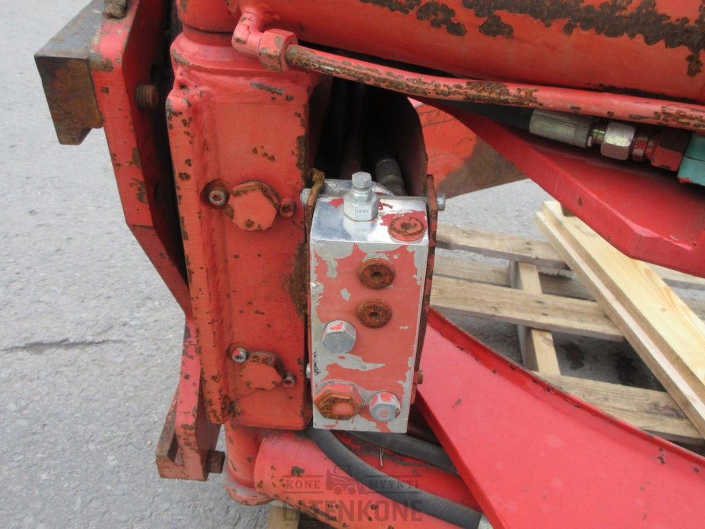 Clamp for Construction machinery Auramo RA-250N Trukin rullapihti: picture 17
