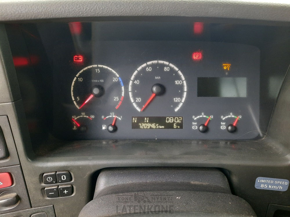 Autotransporter truck Scania P380 8x2 koneenkuljetusauto: picture 14