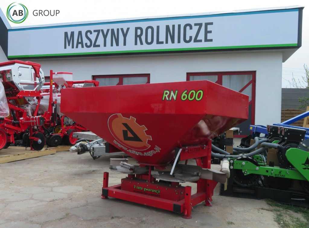 Altro fertilizer spreader RN-600 - Fertilizer spreader: picture 1 Altro fertilizer spreader RN-600 - Fertilizer spreader: picture 1