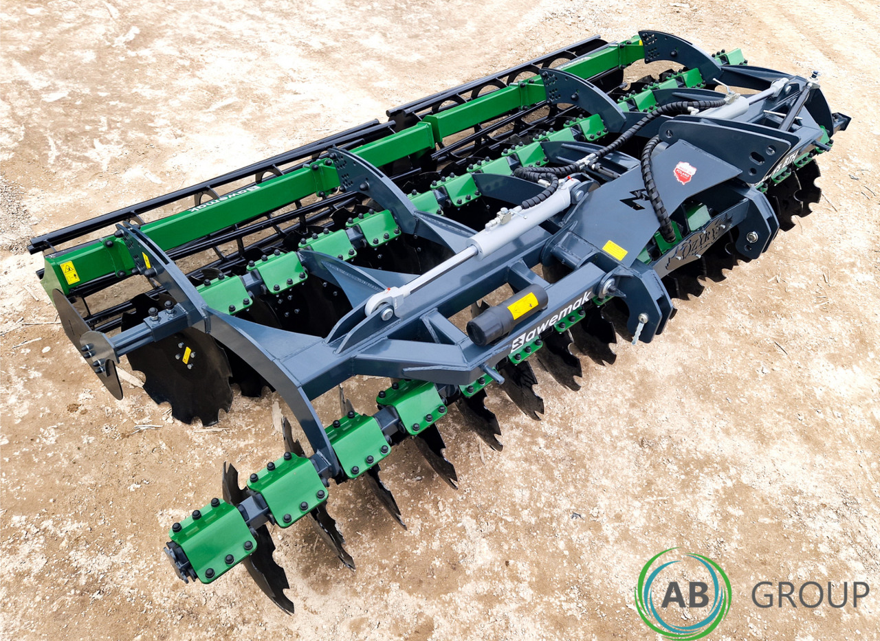 Awemak heavy disc harrow BTH 4.5m hydraulically foldable - Disc harrow: picture 1 Awemak heavy disc harrow BTH 4.5m hydraulically foldable - Disc harrow: picture 1