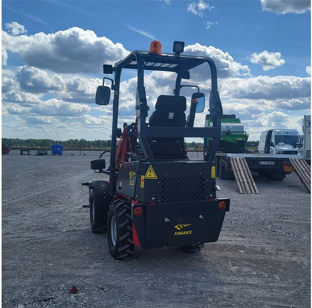 Fimaks ładowarka przegubowa LS33 - dostępna od ręki - Compact loader: picture 2 Fimaks ładowarka przegubowa LS33 - dostępna od ręki - Compact loader: picture 2