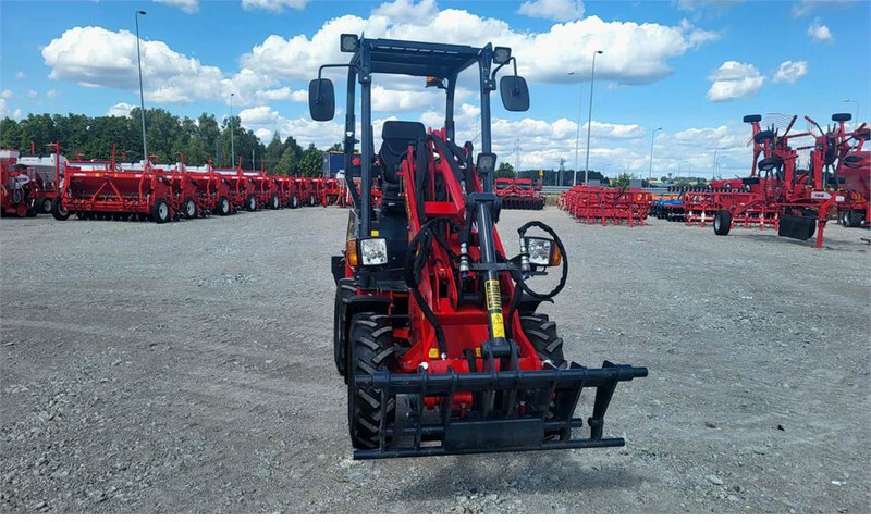 Fimaks ładowarka przegubowa LS33 - dostępna od ręki - Compact loader: picture 3 Fimaks ładowarka przegubowa LS33 - dostępna od ręki - Compact loader: picture 3
