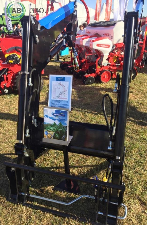 Hydrometal front loader AT-30 - Front loader for tractor: picture 2 Hydrometal front loader AT-30 - Front loader for tractor: picture 2