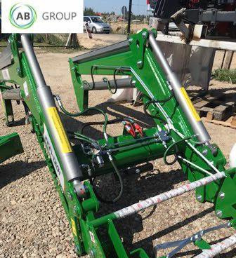 Inter-Tech front loader IT 1600 / L - Front loader for tractor: picture 3 Inter-Tech front loader IT 1600 / L - Front loader for tractor: picture 3