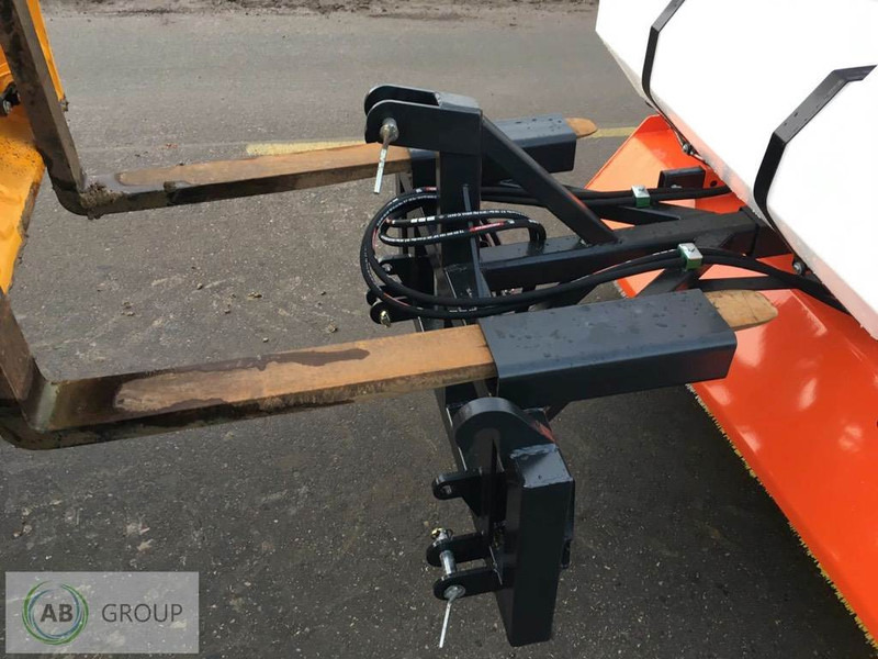 METAL-TECHNIK zamiatarka 1,8m - Broom for Municipal/ Special vehicle: picture 5 METAL-TECHNIK zamiatarka 1,8m - Broom for Municipal/ Special vehicle: picture 5