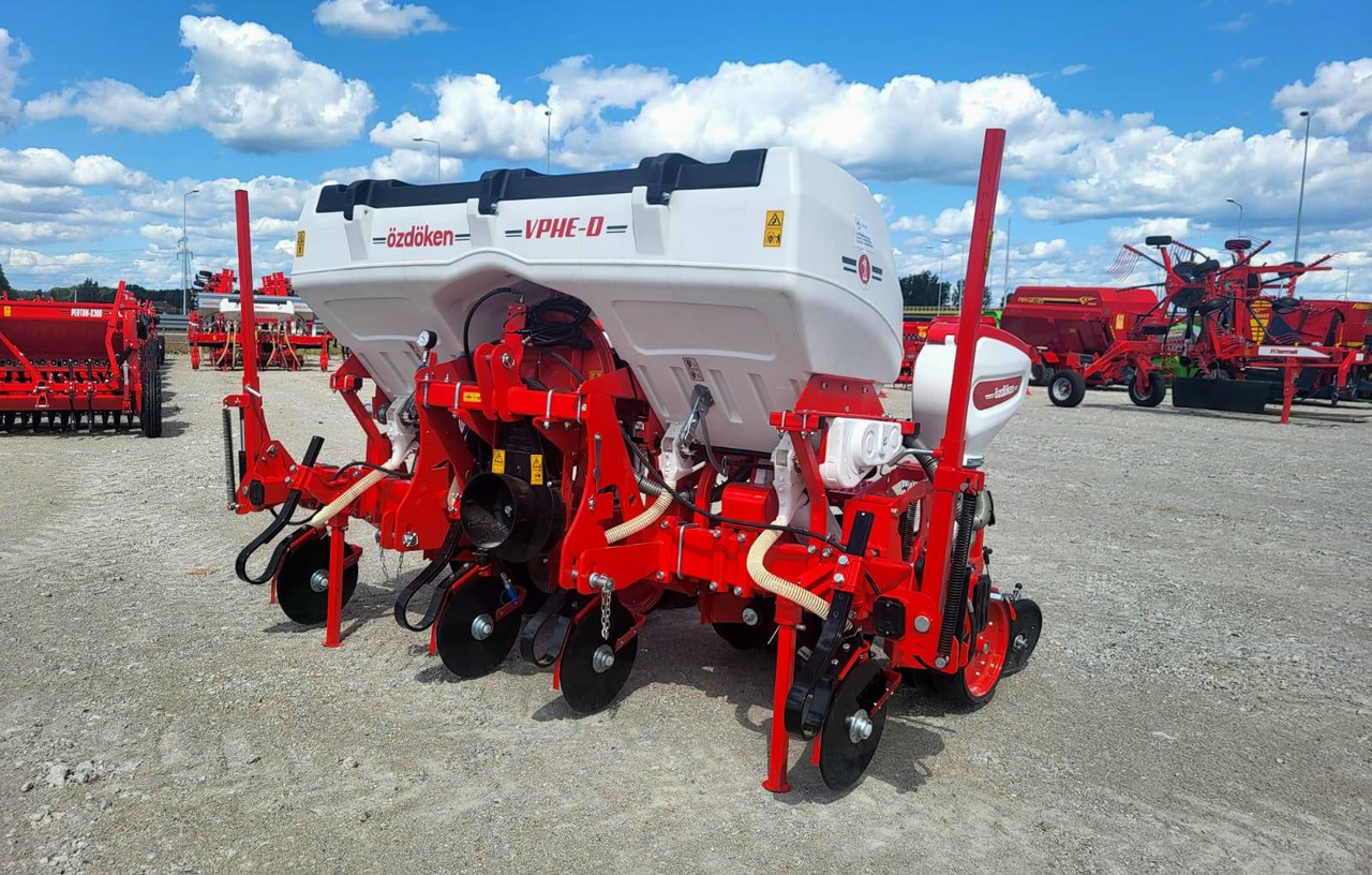 Ozdoken pneumatic precision planter VPHE-DG4 - on stock - Precision sowing machine: picture 3 Ozdoken pneumatic precision planter VPHE-DG4 - on stock - Precision sowing machine: picture 3