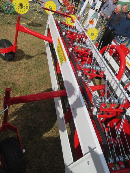 Taret belt rake Z296 - Tedder/ Rake: picture 3 Taret belt rake Z296 - Tedder/ Rake: picture 3