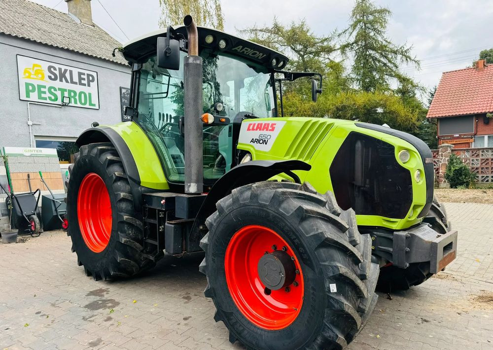 Claas Arion 650 - Farm tractor: picture 1 Claas Arion 650 - Farm tractor: picture 1