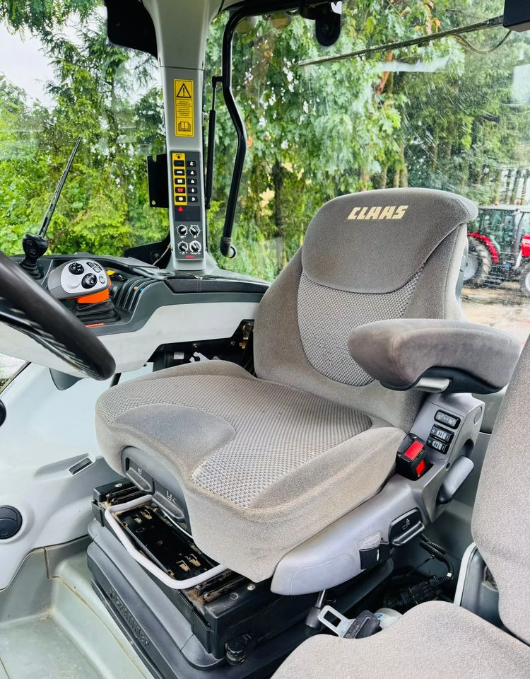 Farm tractor Claas Axion 810 CEBIS: picture 11