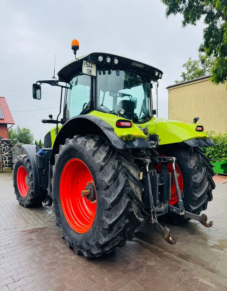 Farm tractor Claas Axion 810 CEBIS: picture 7