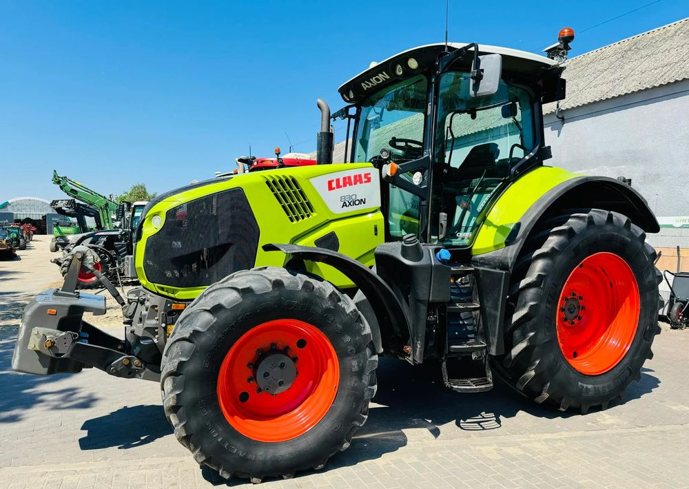 Claas Axion 830 CEBIS - Farm tractor: picture 4 Claas Axion 830 CEBIS - Farm tractor: picture 4