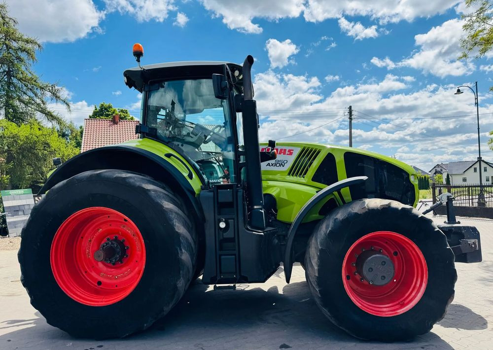 Claas Axion 950 CMATIC - Farm tractor: picture 2 Claas Axion 950 CMATIC - Farm tractor: picture 2