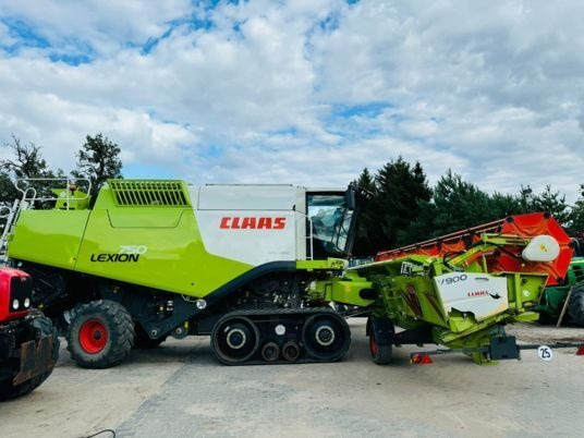 Claas LEXION 750 - Combine harvester: picture 3 Claas LEXION 750 - Combine harvester: picture 3