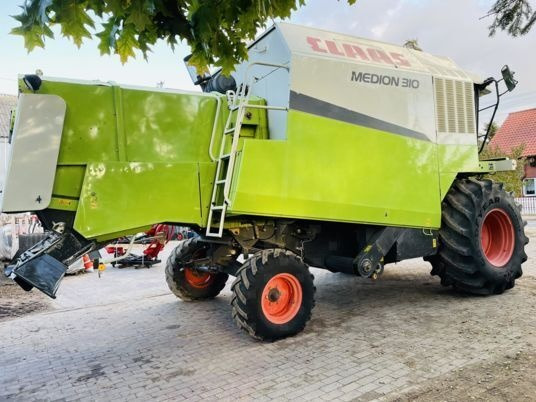 Claas MEDION 310 - Combine harvester: picture 2 Claas MEDION 310 - Combine harvester: picture 2