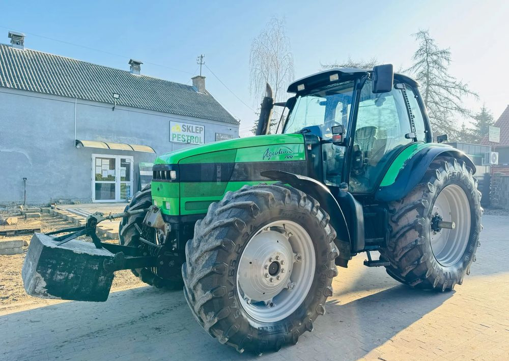 Farm tractor Deutz-Fahr Agrotron 200: picture 9