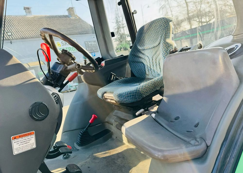 Farm tractor Deutz-Fahr Agrotron 200: picture 12