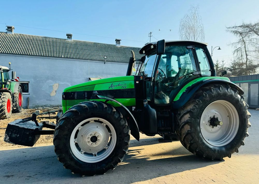 Farm tractor Deutz-Fahr Agrotron 200: picture 8