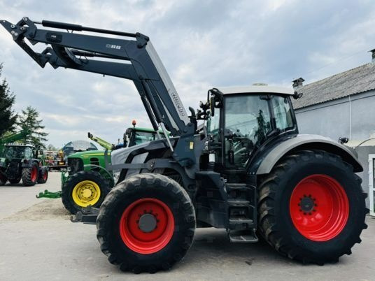 Fendt 828 VARIO PROFI PLUS - Farm tractor: picture 1 Fendt 828 VARIO PROFI PLUS - Farm tractor: picture 1