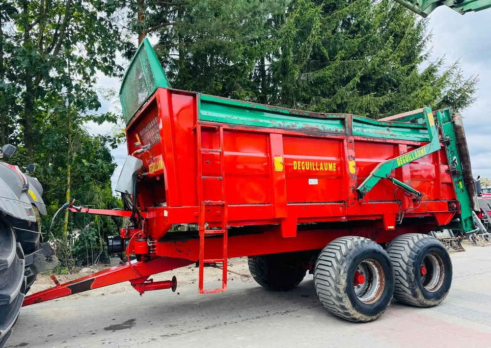 Inny Deguillaume - Manure spreader: picture 1 Inny Deguillaume - Manure spreader: picture 1