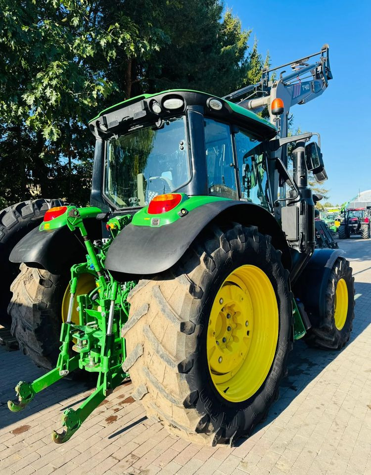 Lease a  John Deere 6110M John Deere 6110M: picture 15